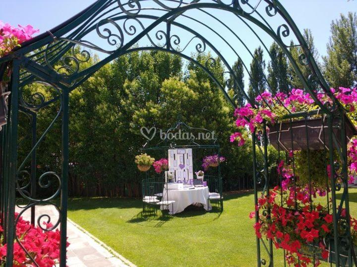 Hotel Lasa Sport Valladolid Bagian luar foto